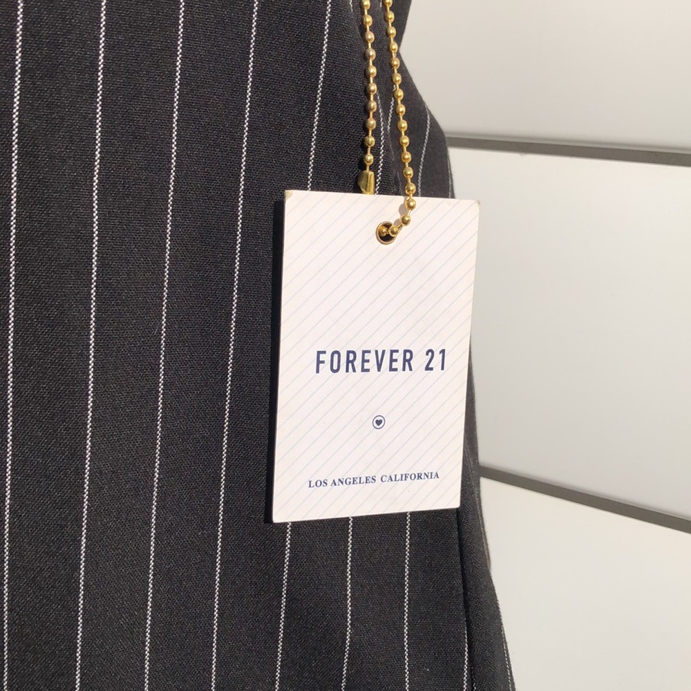 NWT FOREVER 21 pinstriped woven coverall mini dress - Picture 15 of 16